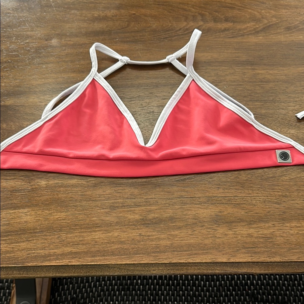 Five Coral Triangle Dance Top